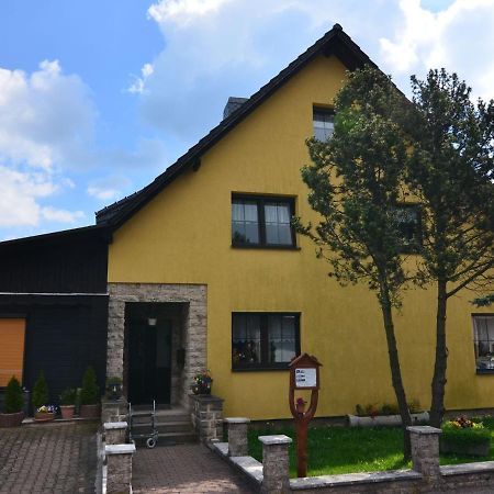Cosy Apartment In Frauenwald Near Forest 외부 사진