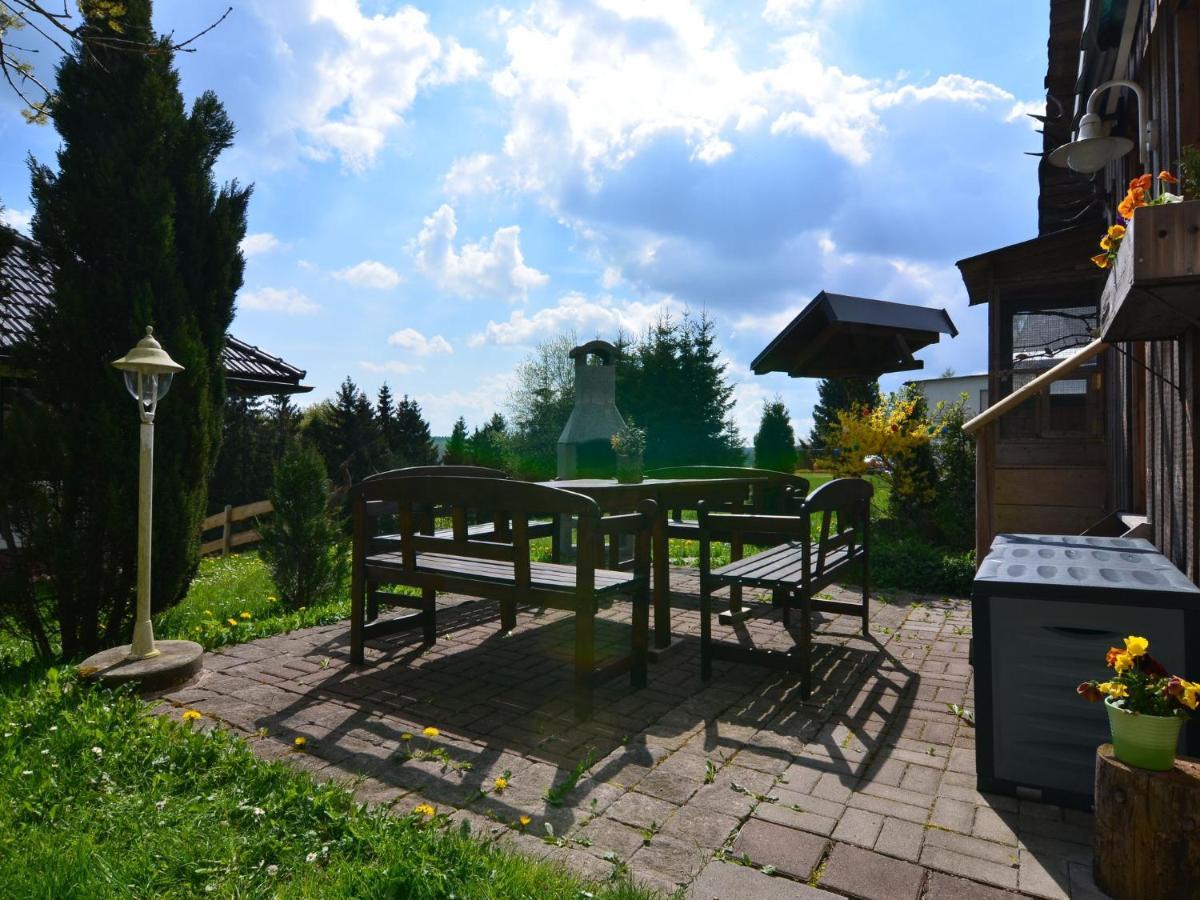Cosy Apartment In Frauenwald Near Forest 외부 사진