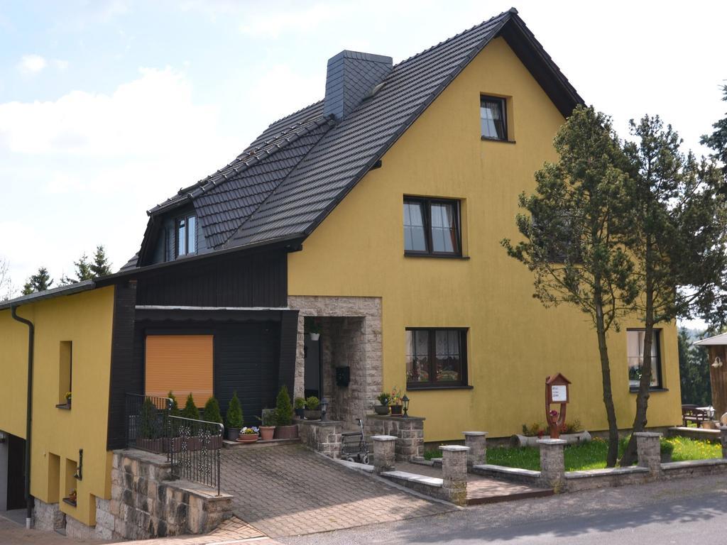 Cosy Apartment In Frauenwald Near Forest 외부 사진